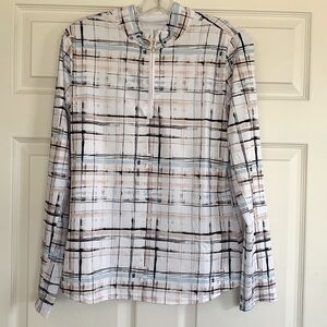 NWOT San Soleil like IBkul womens long sleeve top with mesh arms size S.  UV 50